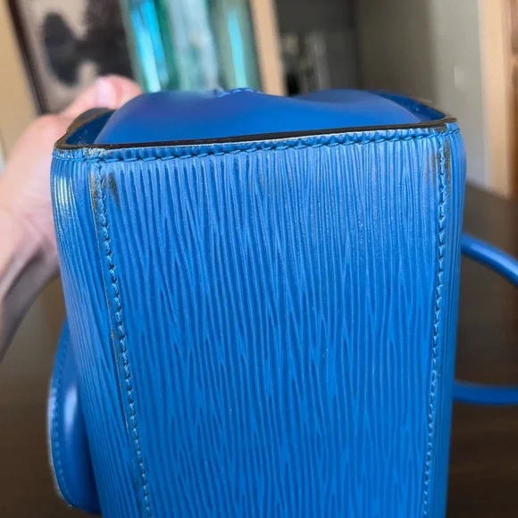 Louis Vuitton Blue Epi Leather Satchel - Picture 14 of 16